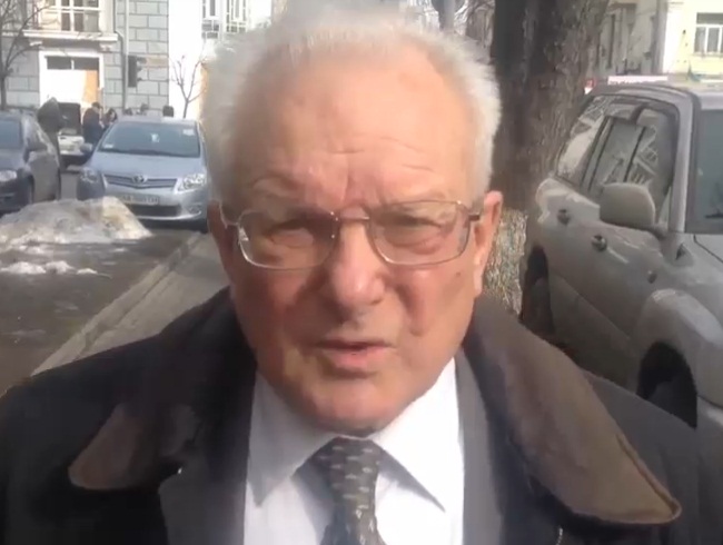 Дипломат рассказал, как ввести миротворцев в Украину без согласия России