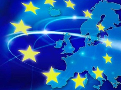 ЕС снял санкции в отношении 4 экс-чиновников