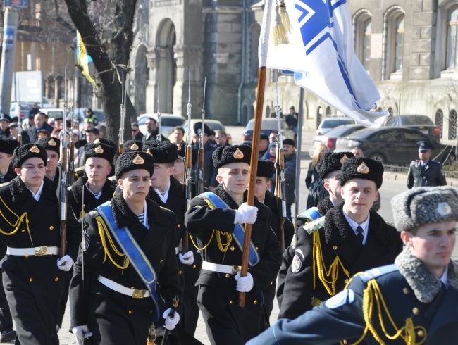 Военные моряки в Одессе почтили память Великого Кобзаря
